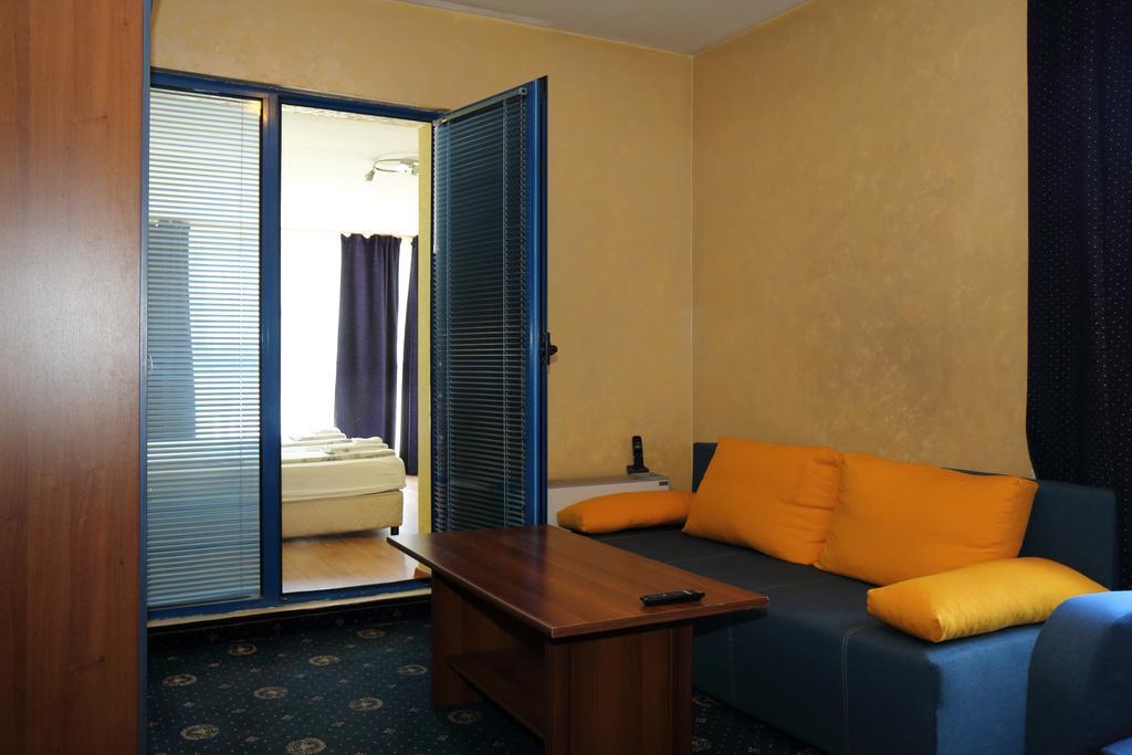 Fenix Family Hotel Blagoevgrad Exterior photo