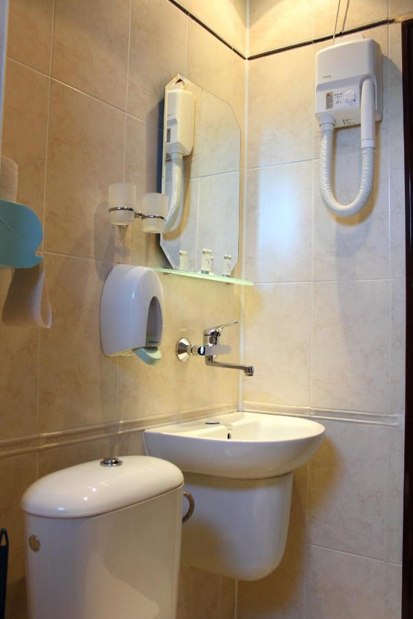 Fenix Family Hotel Blagoevgrad Room photo